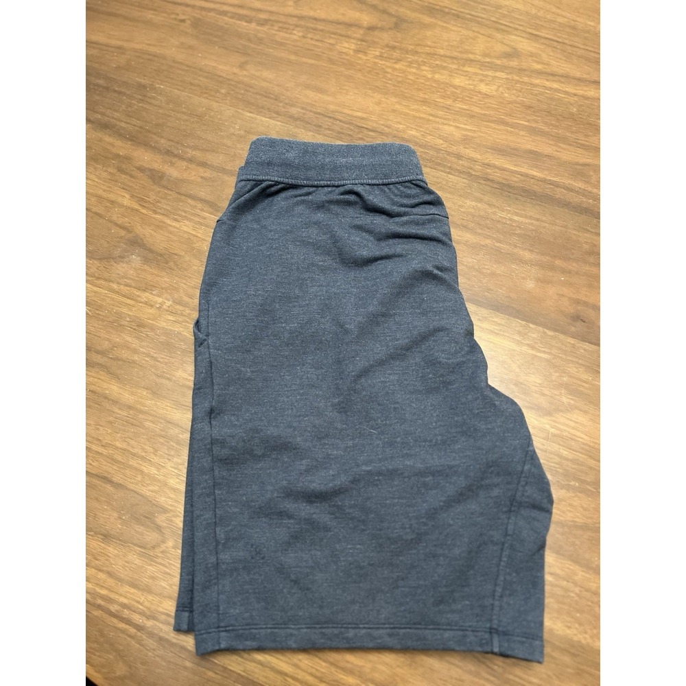 Lululemon T.H.E License To Train Lined Shorts 10" Men's Size XL Blue LM7A7AS